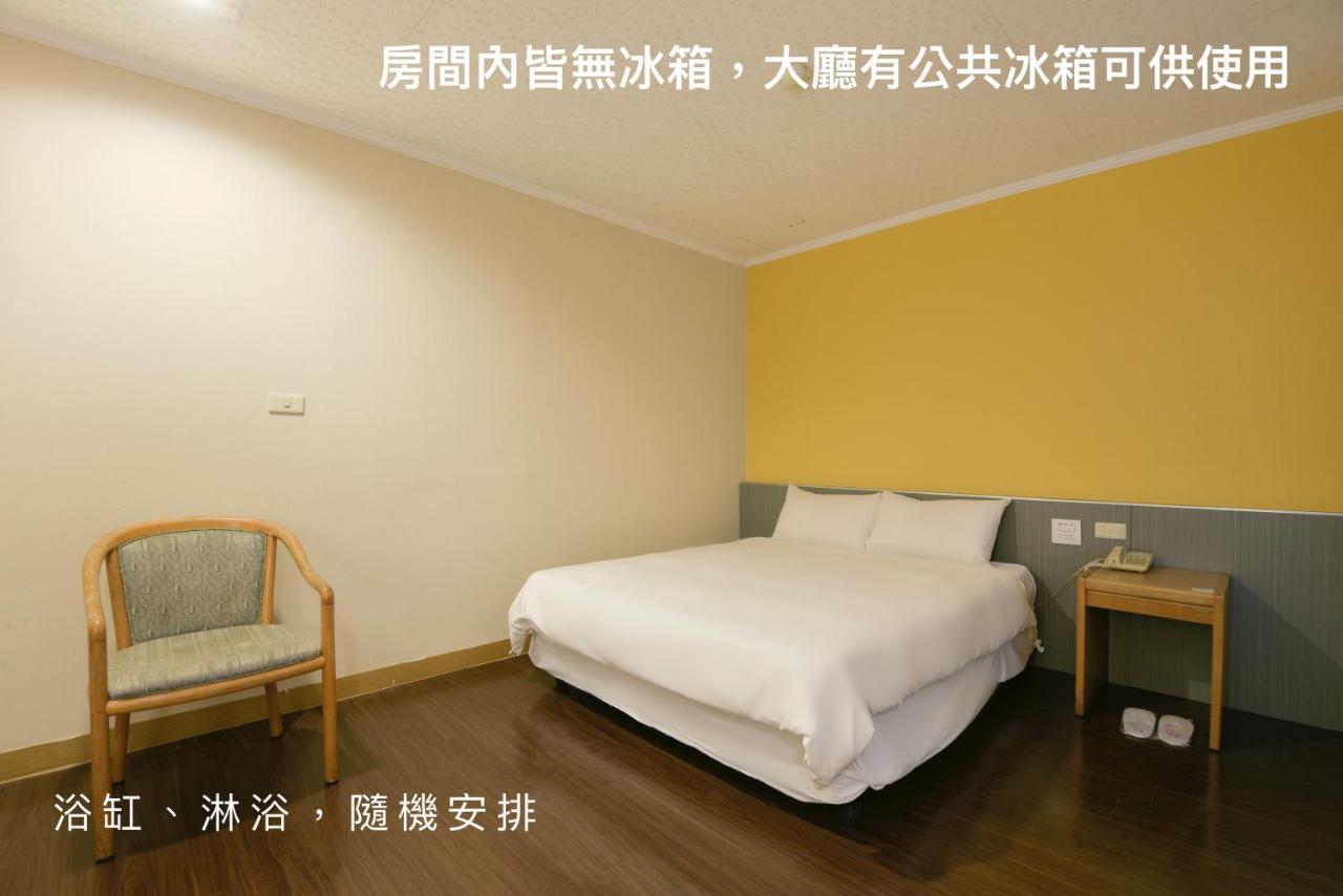 צ'יאיי סיטי Back Home Hotel מראה חיצוני תמונה
