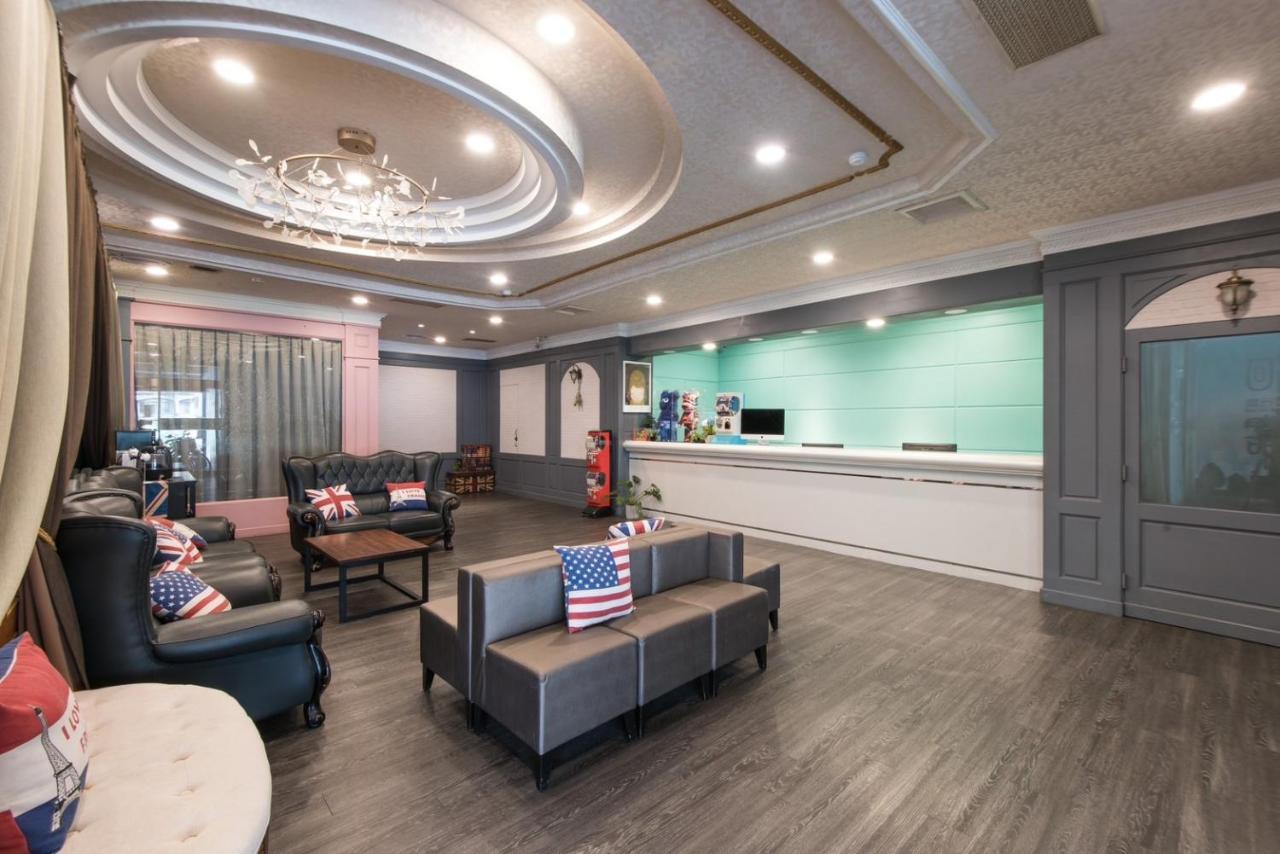 צ'יאיי סיטי Back Home Hotel מראה חיצוני תמונה