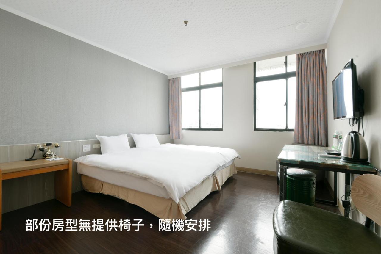 צ'יאיי סיטי Back Home Hotel מראה חיצוני תמונה