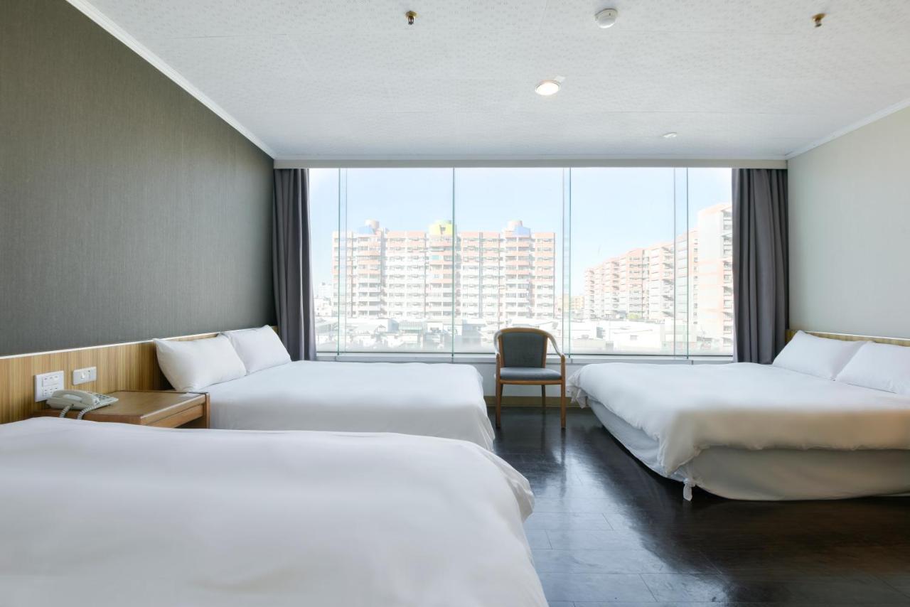 צ'יאיי סיטי Back Home Hotel מראה חיצוני תמונה
