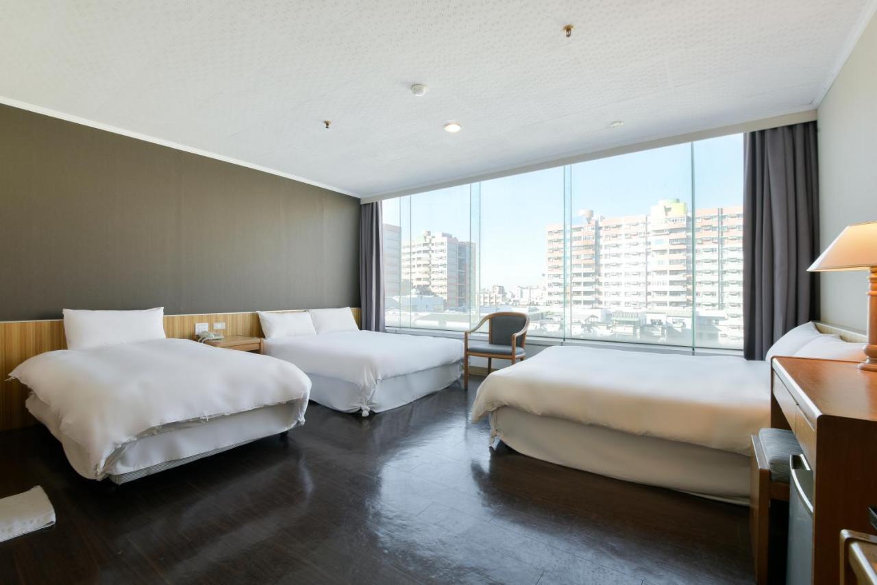 צ'יאיי סיטי Back Home Hotel מראה חיצוני תמונה